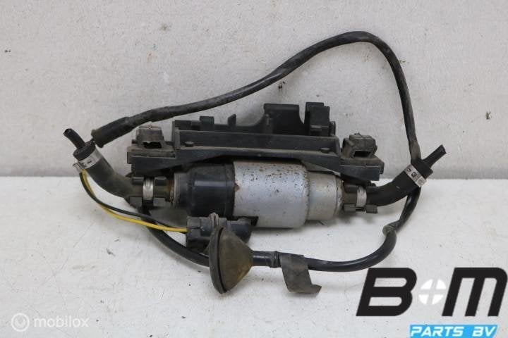Afzuigeenheid met doseerpomp VW Touran 1T 1T0201607E, Gebruikt