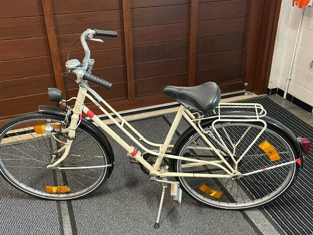 meisjes kinderfiets, Fietsen en Brommers, Fietsen | Kinderfietsjes, Ophalen, 20 inch of meer, Gebruikt, Velgrem