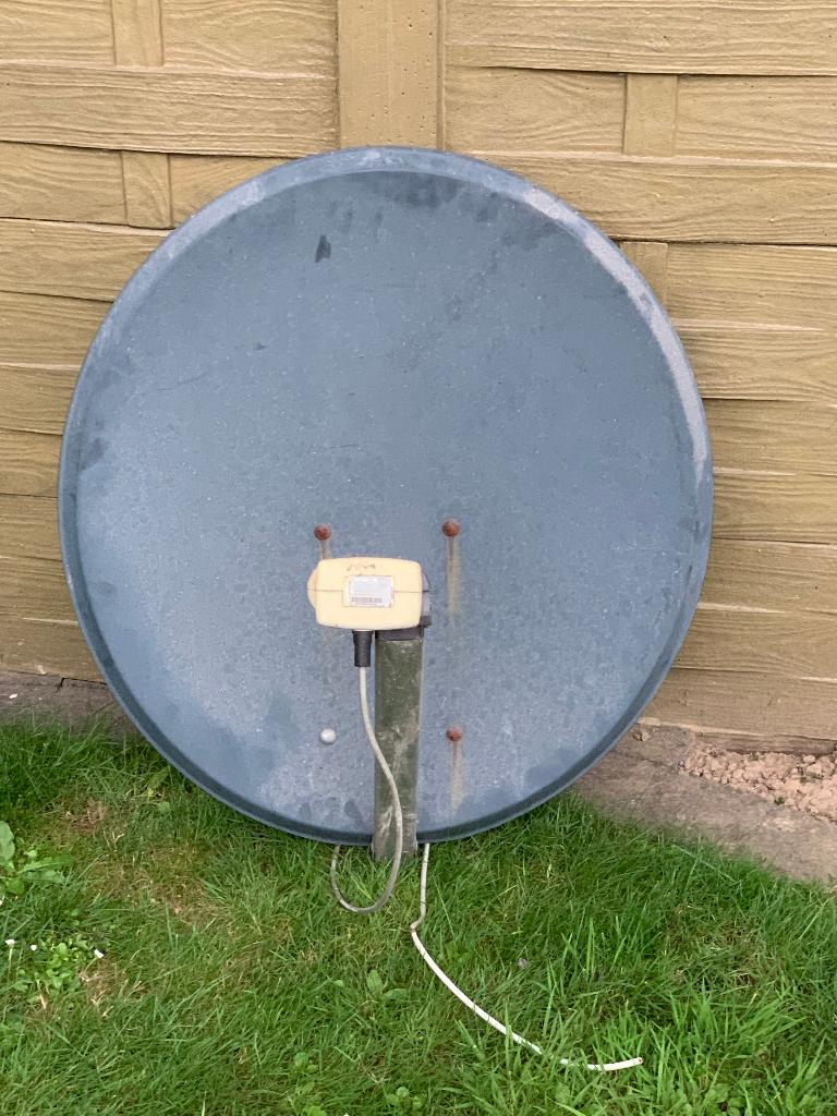 Schotelantenne, TV, Hi-fi & Vidéo, Antennes paroboliques, Enlèvement ou Envoi, Antenne (parabolique)