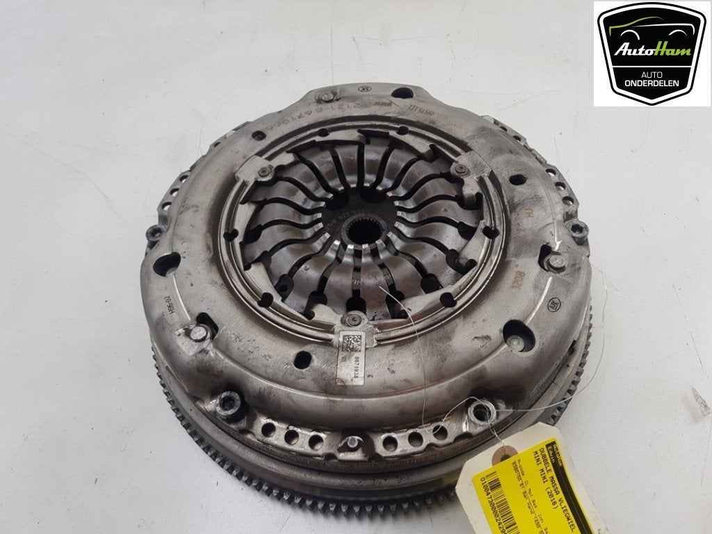 VOLANT MOTEUR BI-MASSE Mini Mini (F55) (01-2013/10-2017), Autos : Pièces & Accessoires, Utilisé, Mini