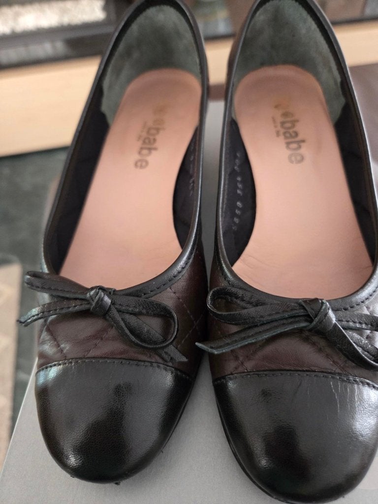 Ballerines Le Babe style Chanel en cuir noir/marron 35.5, Comme neuf, Brun, Enlèvement, Ballerines