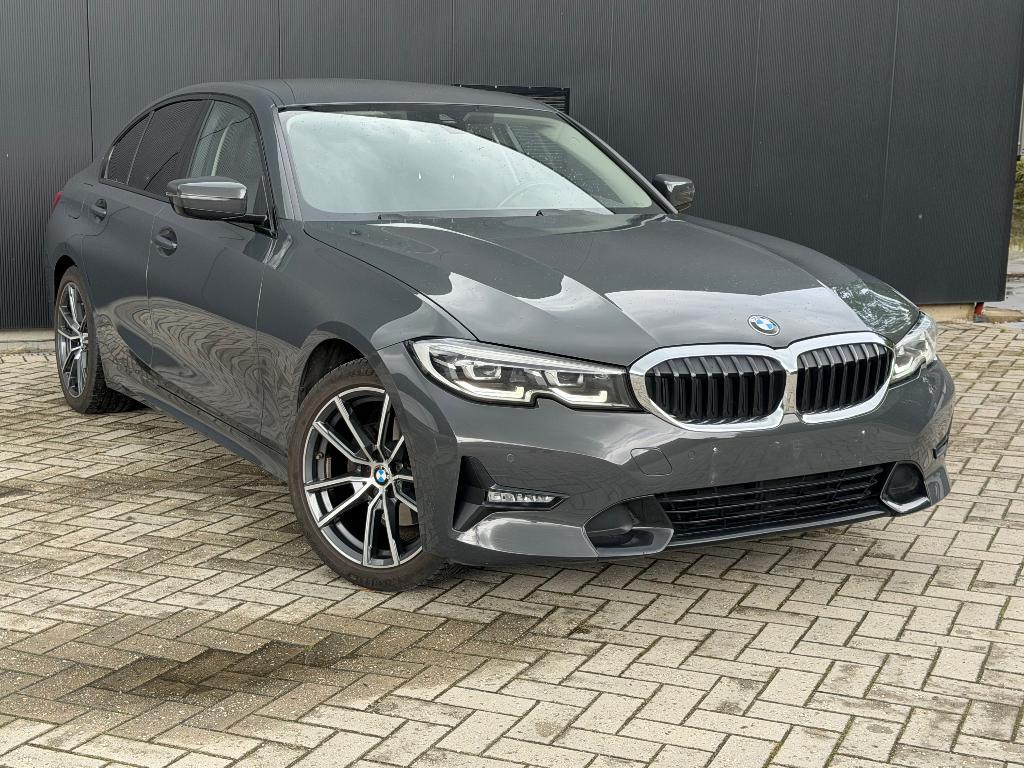 BMW 320i Sport Line Automaat–Leder–LED–Navi– 1 Jaar Garantie, Auto's, BMW, 1998 cc, Achterwielaandrijving, https://public.car-pass.be/vhr/2ff155d0-8de2-4a73-9da9-7e02fa11af2b