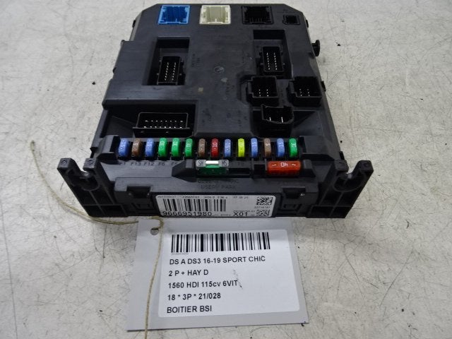 ORDINATEUR UNITE COMMANDE ELECTRONIQUE DS DS 3 (SA), Taurusavenue 1
2132 LS  Hoofddorp, NL, Webaccessibility@stellantis.com, Stellantis N.V.