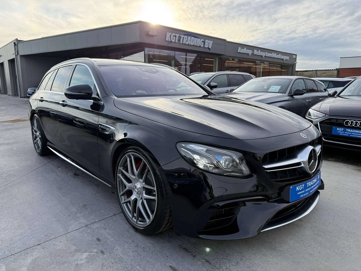 Mercedes-Benz E-Class 63 AMG S 4MATIC PERFORMANCE SEATS 360, Autos, Mercedes-Benz, Cuir, Alarme, Achat, Entreprise