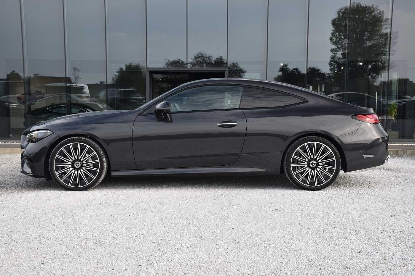 Mercedes-Benz CLE Coupé 450 4Matic AMG Burmester Night, Auto's, Automaat, 4 zetels, Gebruikt, Zwart