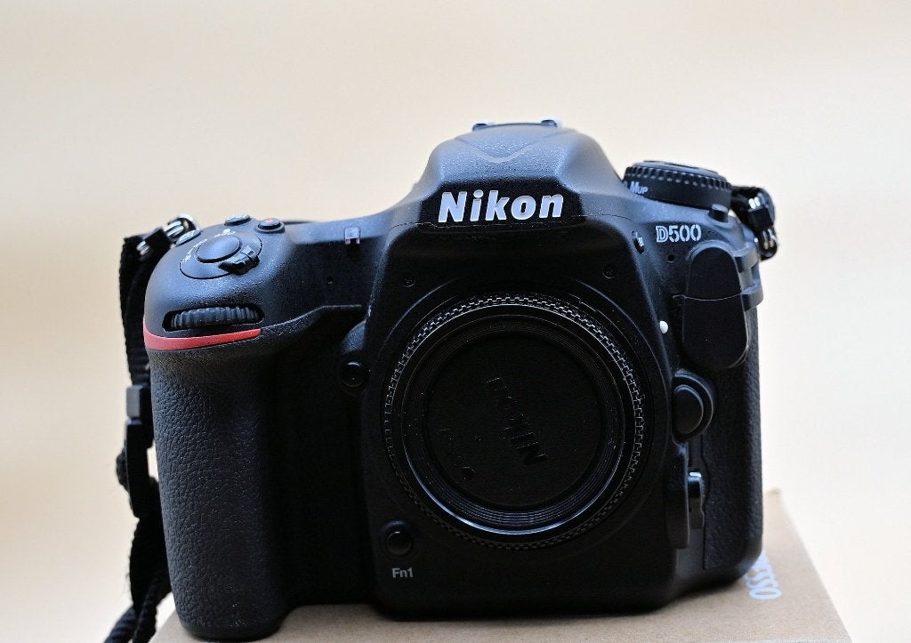 Nikon D500, TV, Hi-fi & Vidéo, Sans zoom optique, Enlèvement ou Envoi, Comme neuf, Nikon