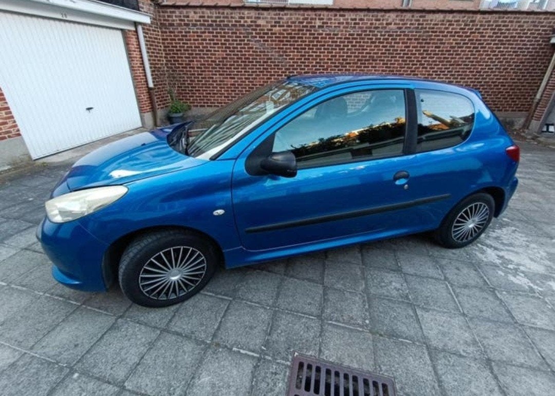 Peugeot 206+ 1.1 essence, prête à immatriculer, parfait état, Achat, Particulier, 1100 cm³, 3 portes