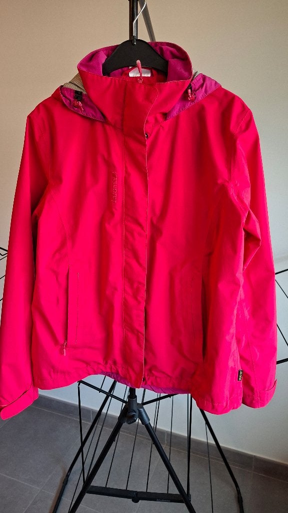 Outdoorjas / Hondensportjas / Softshell / Regenjas / Body, Ophalen of Verzenden, Zo goed als nieuw, Maat 38/40 (M), Overige kleuren