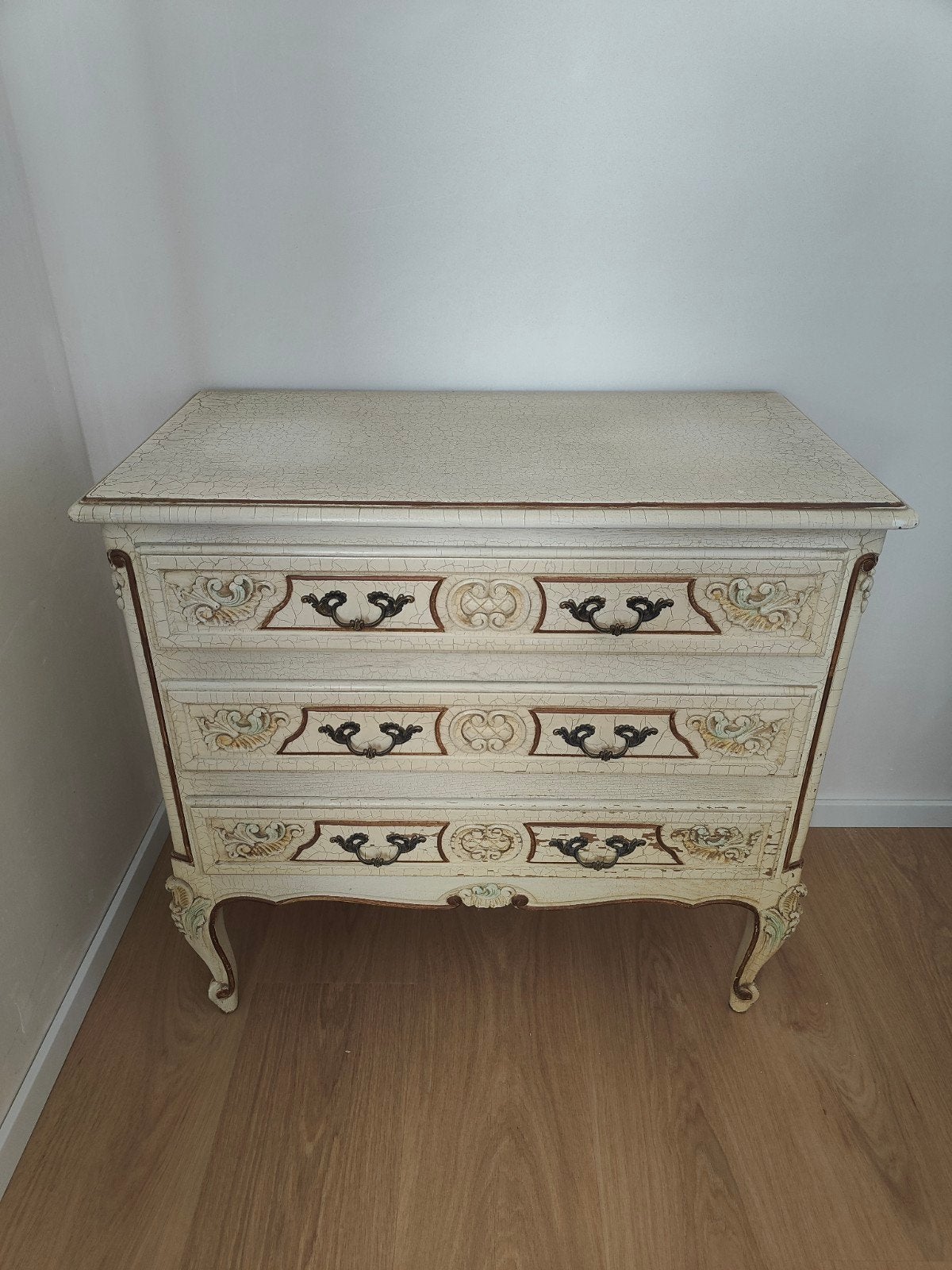 Klassiek dressoir / ladekast met 3 laden, Huis en Inrichting, Kasten | Ladekasten, Ophalen