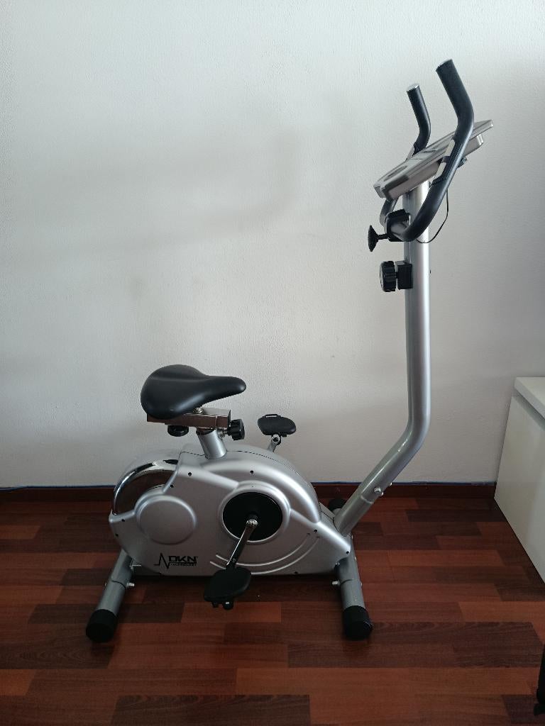 Cardio fiets  OKN, Sport en Fitness, Ophalen, Nieuw, Metaal, Stoelfiets