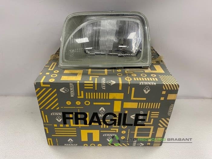 Koplamp links van een Renault Express, Gebruikt, -, Renault, -