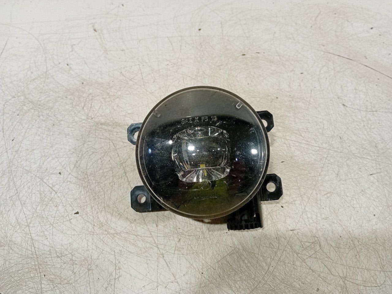 Mistlamp links Citroën C4, Onderdelen@venauto.nl, Van der Ven Autorecycling B.V., Ettenseweg 76, 4706 PB Roosendaal, The Netherlands