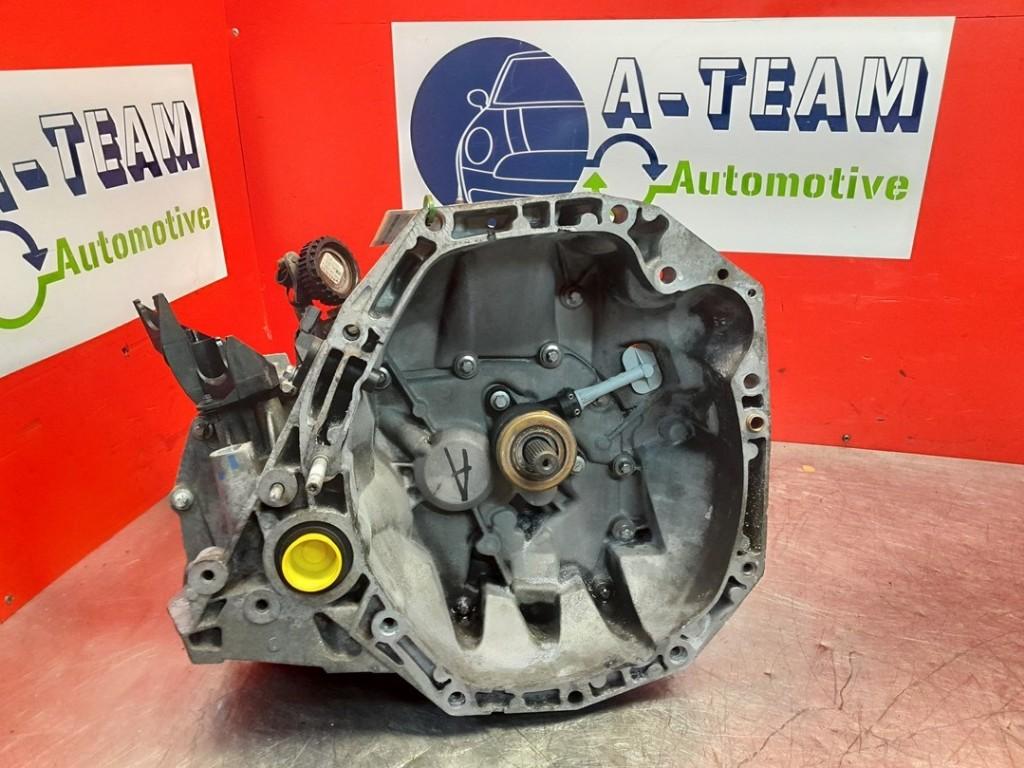 BOITE DE VITESSES MANUELLE ABS Renault Clio III (BR / CR), Utilisé, Renault