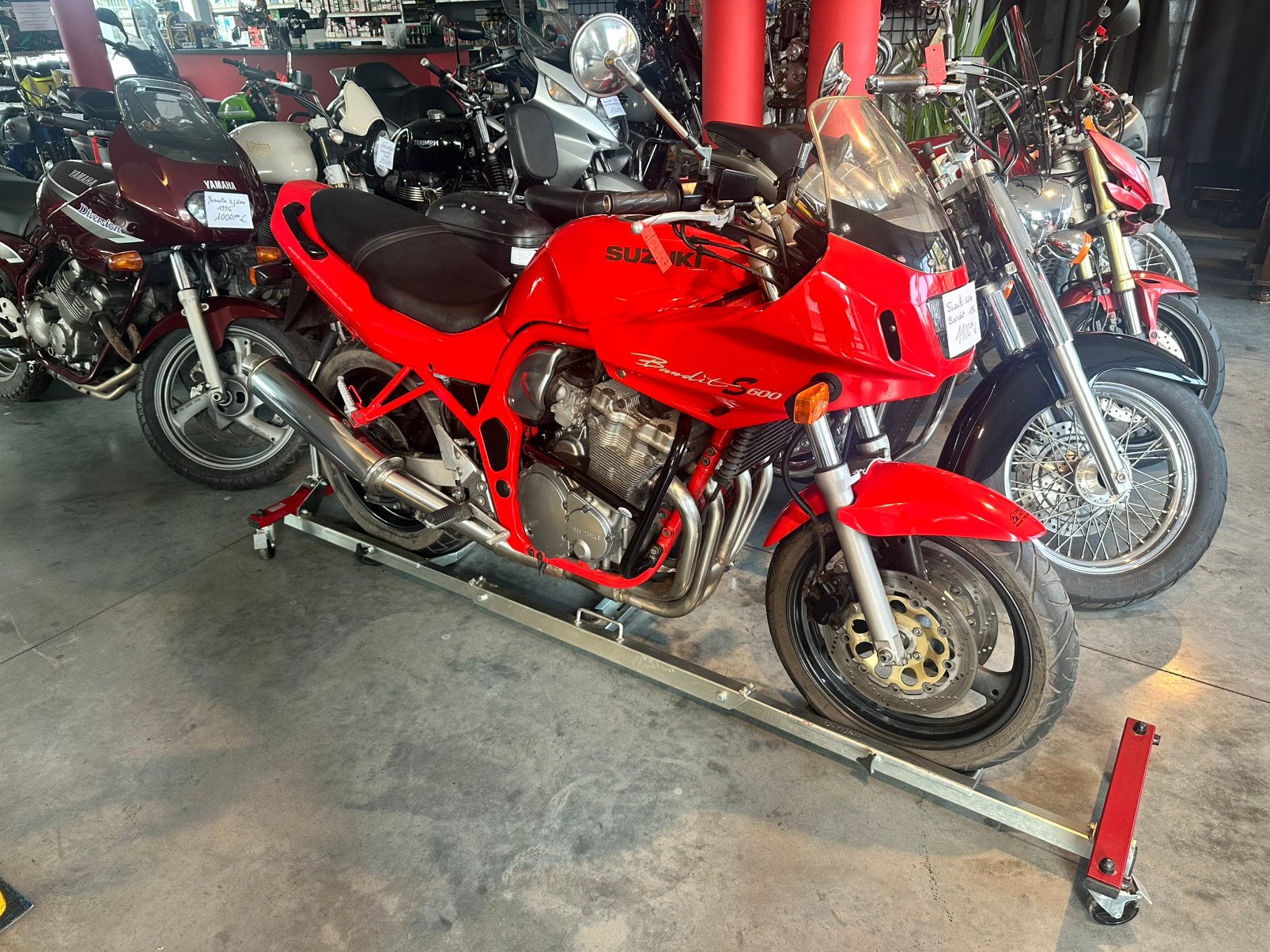 Suzuki bandit 600, Motoren, Particulier
