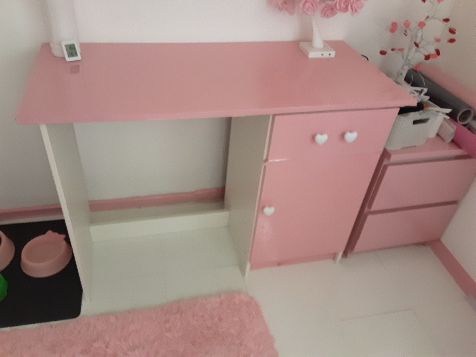 Witte bureau te koop enkel afhalen, Huis en Inrichting, Ophalen, Roze