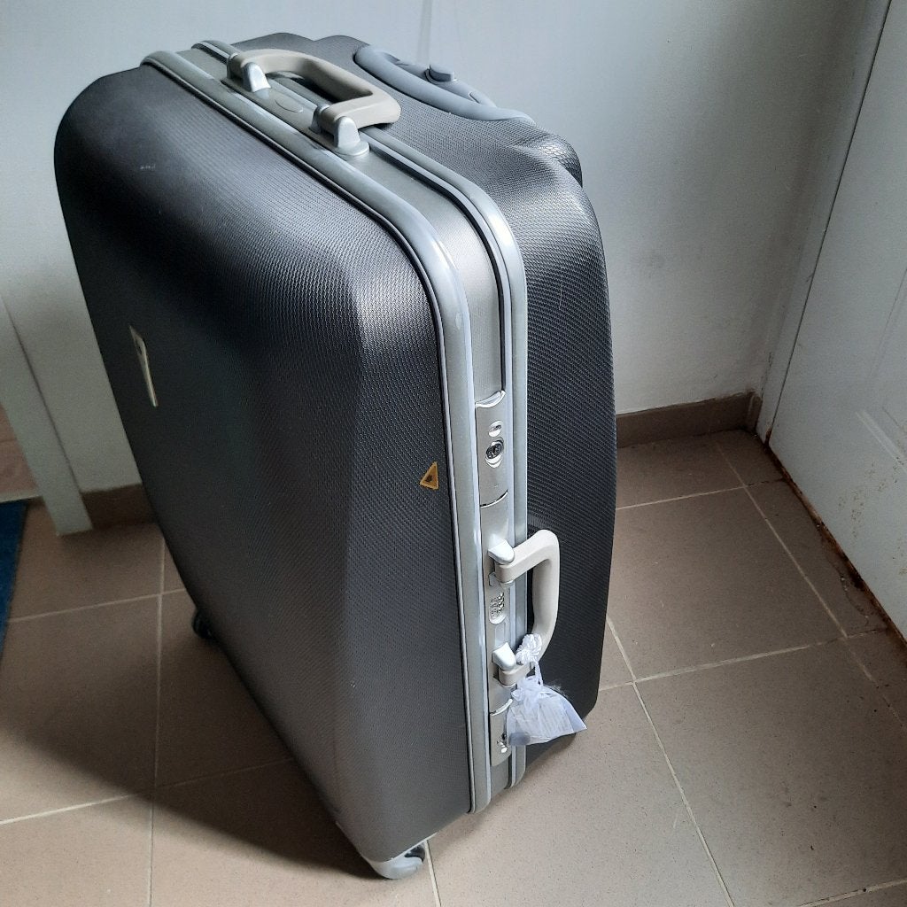 Reiskoffer incl 2 sleutels, Hard kunststof, 45 tot 55 cm, Zo goed als nieuw, Slot
