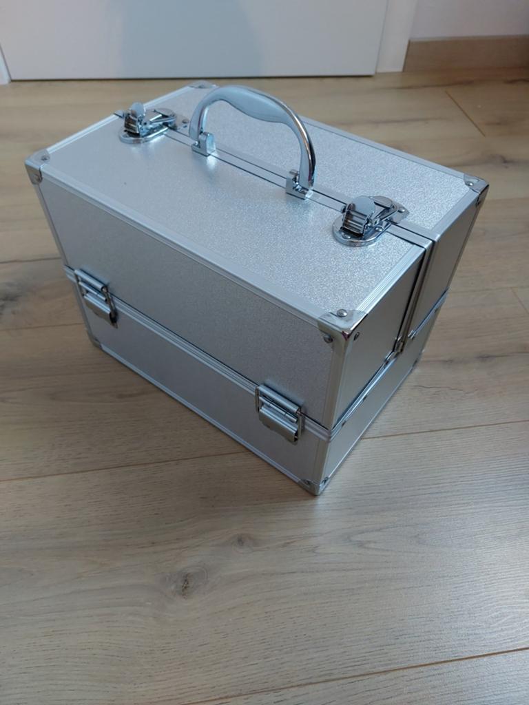 Make up koffer, Handtassen en Accessoires, Ophalen