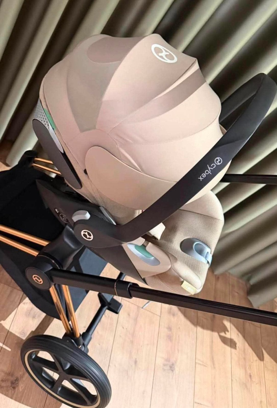 Cybex Priam - kleur Beige / Rose gold, Enlèvement, Comme neuf, Poussette, Maxi-Cosi