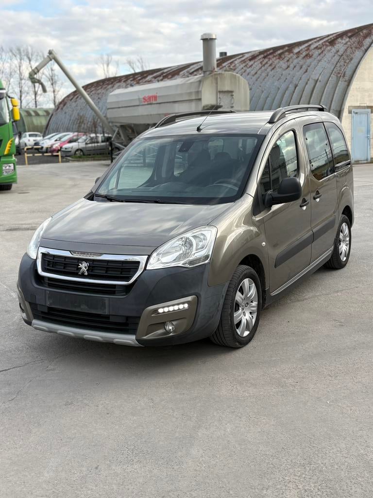 PEUGEOT PARTNER 1.6HDI 7 PLACES EURO 6B, Autos, Euro 6, 7 places, Boîte manuelle, 5 portes
