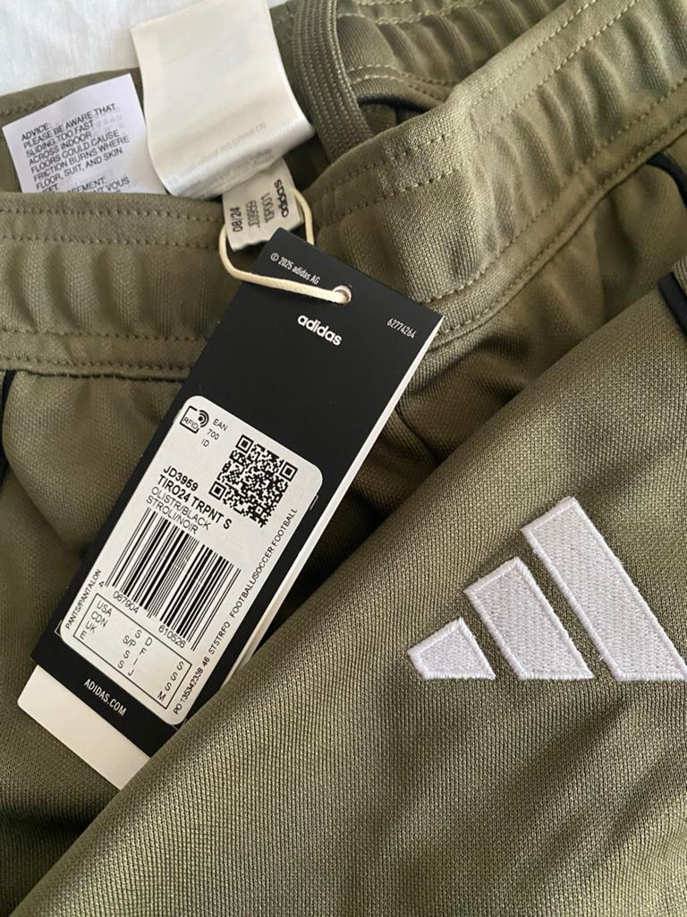 Nouveau Pantalon original Adidas,couleur tres rare, Ophalen, Nieuw, Overige kleuren