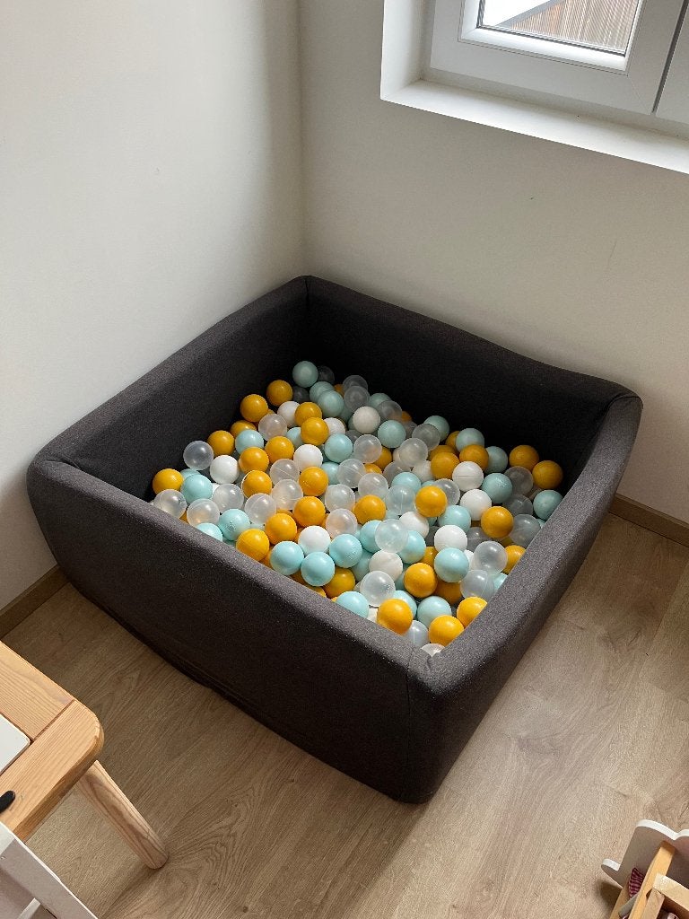 Ballenbad antraciet met bijpassende gekleurde ballen, Ophalen, Zo goed als nieuw