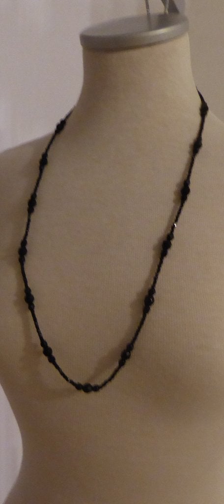Lange zwarte ketting, Ophalen, Zo goed als nieuw