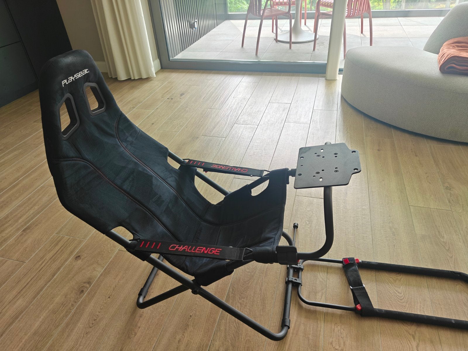 Playseat challenge, Ophalen