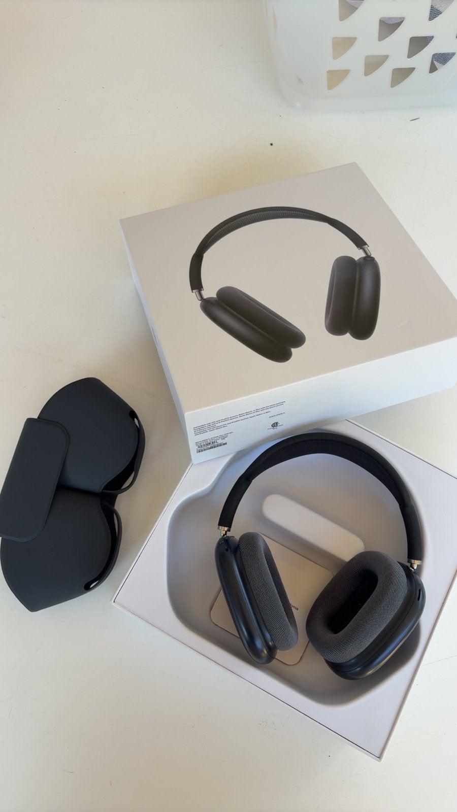 Apple Airpods Max Black Midnight, Ophalen of Verzenden, Zo goed als nieuw, Apple