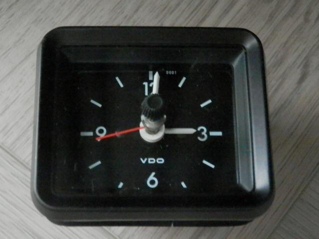 Horloge VW Beetle 1303, version à quartz, parfaite, Autos : Pièces & Accessoires, Tableau de bord & Interrupteurs, Enlèvement