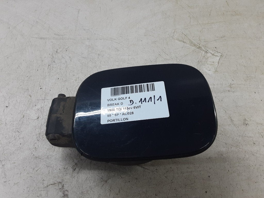 TRAPPE D'ESSENCE Volkswagen Golf IV Variant (1J5), Volkswagen, Mevr. I. Hauben, Utilisé, Rue de l'Espoir 34 34
4030  GRIVEGNÉE, BE