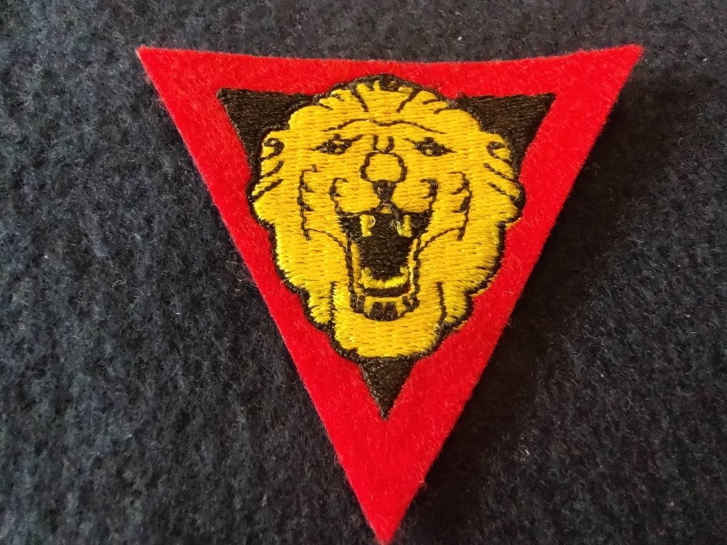 Badge Brigade Piron, Verzenden