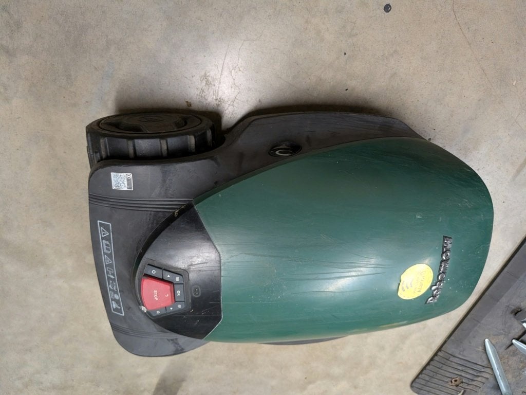Robomow RC308u – voor onderdelen of herstelling, Robomow, Avec capteur de pluie, Moins de 20 cm, Enlèvement