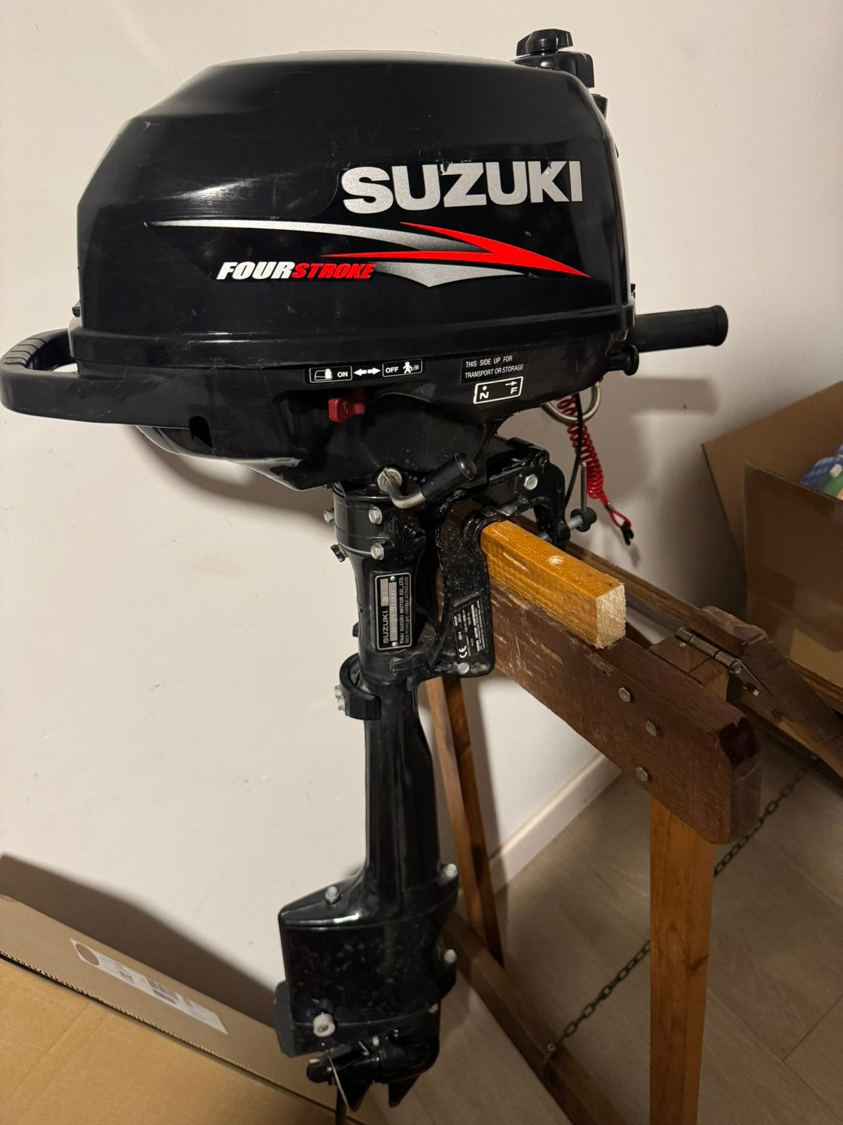Suzuki 2.5 PK 4-takt buitenboordmotor – Zo goed als nieuw!, Ophalen, Zo goed als nieuw, Elektrisch, Buitenboordmotor