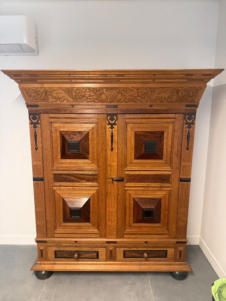 Kast, Ophalen