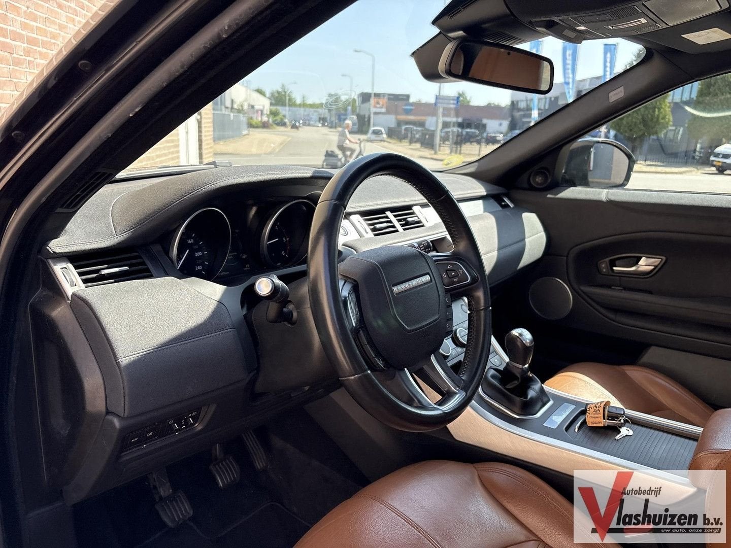 Land Rover Range Rover Evoque 2.0 eD4 Urban Series Pure | Le, Autos, Land Rover, Achat, Entreprise, Boîte manuelle, Noir