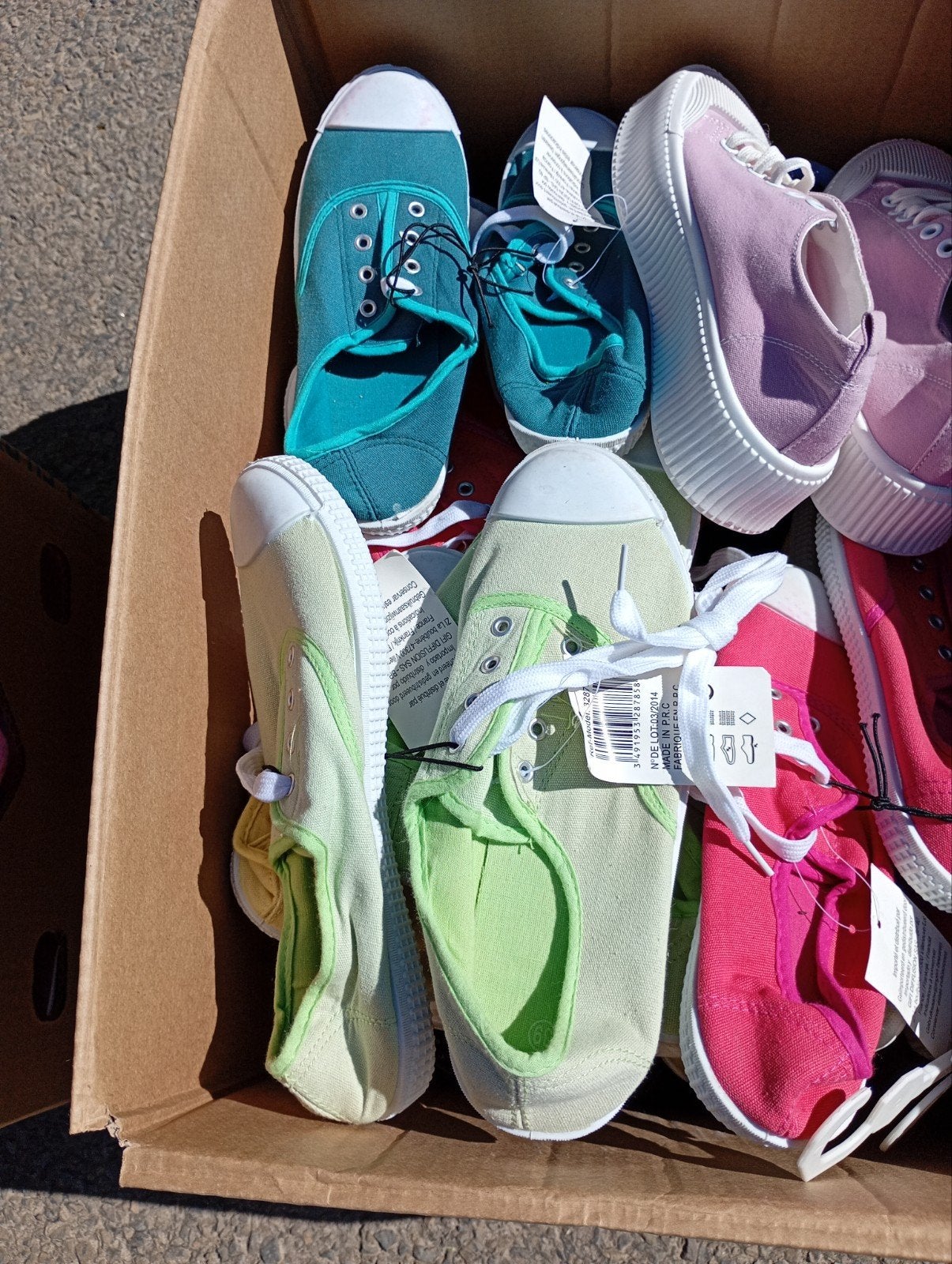 Lot de chaussures, Ophalen, Pantoffels of Sloffen