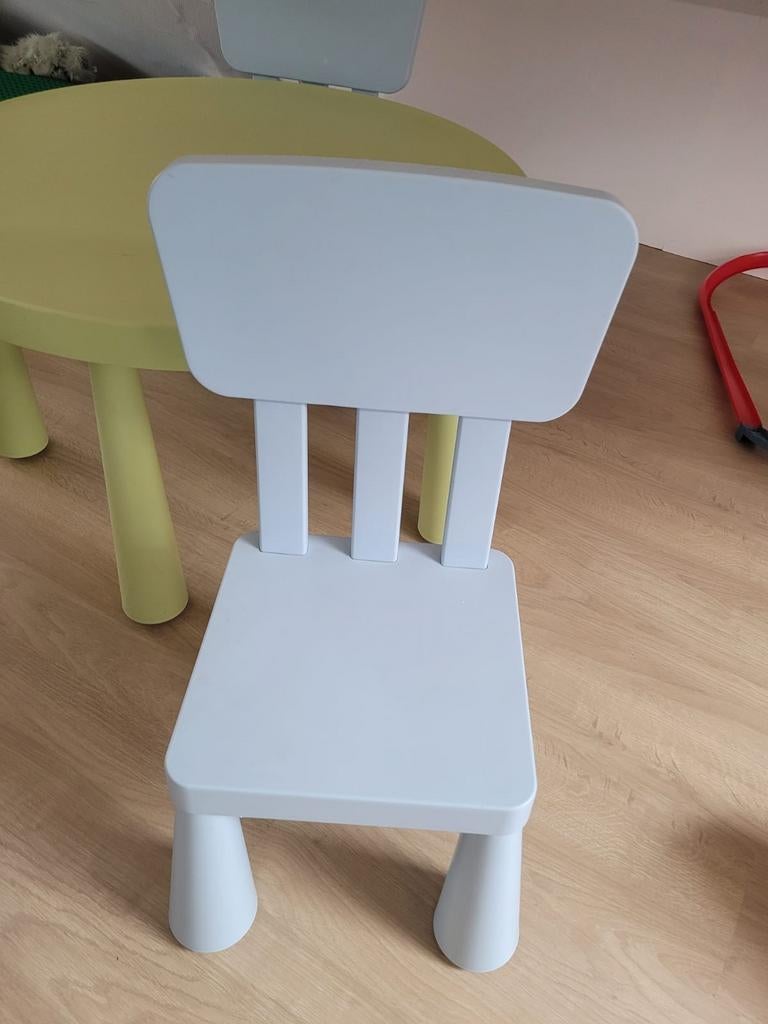 Ikea tafeltje +2 stoelen, Enlèvement, Chaise(s)