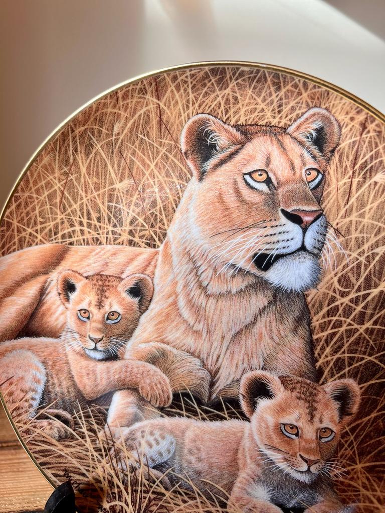 Assiette collection vintage lion Franklin Mint avec oursons, Collections, Envoi, Comme neuf, Animal sauvage, Autres types