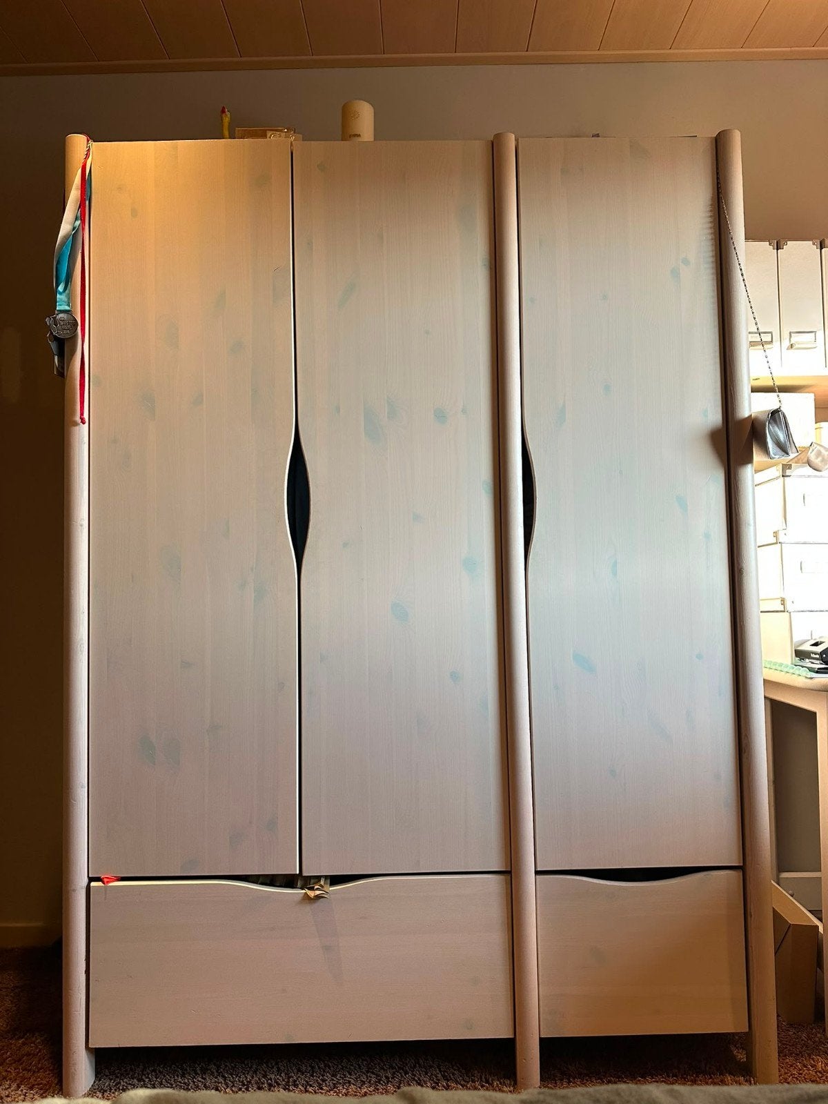Complete Disney tienerkamer zonder bed, Huis en Inrichting, Kasten | Ladekasten, Ophalen