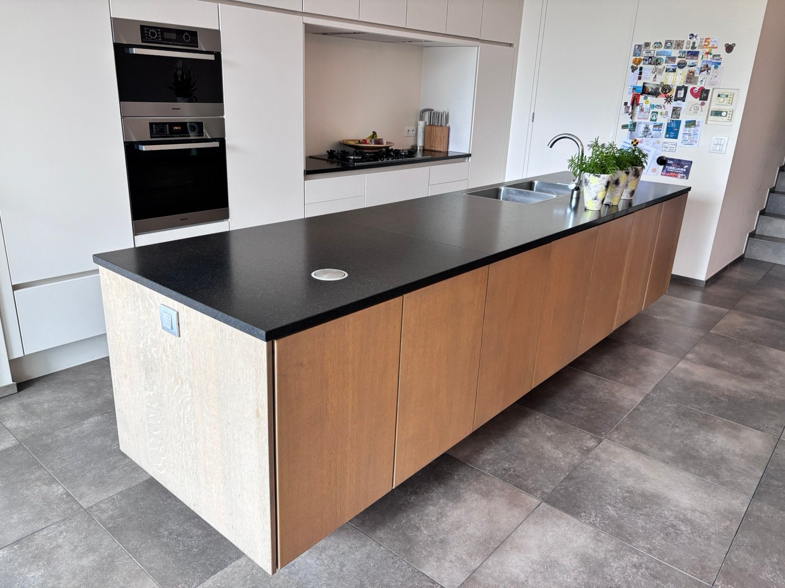 Keukeneiland - graniet - eikenhout, Enlèvement, Utilisé, Noir