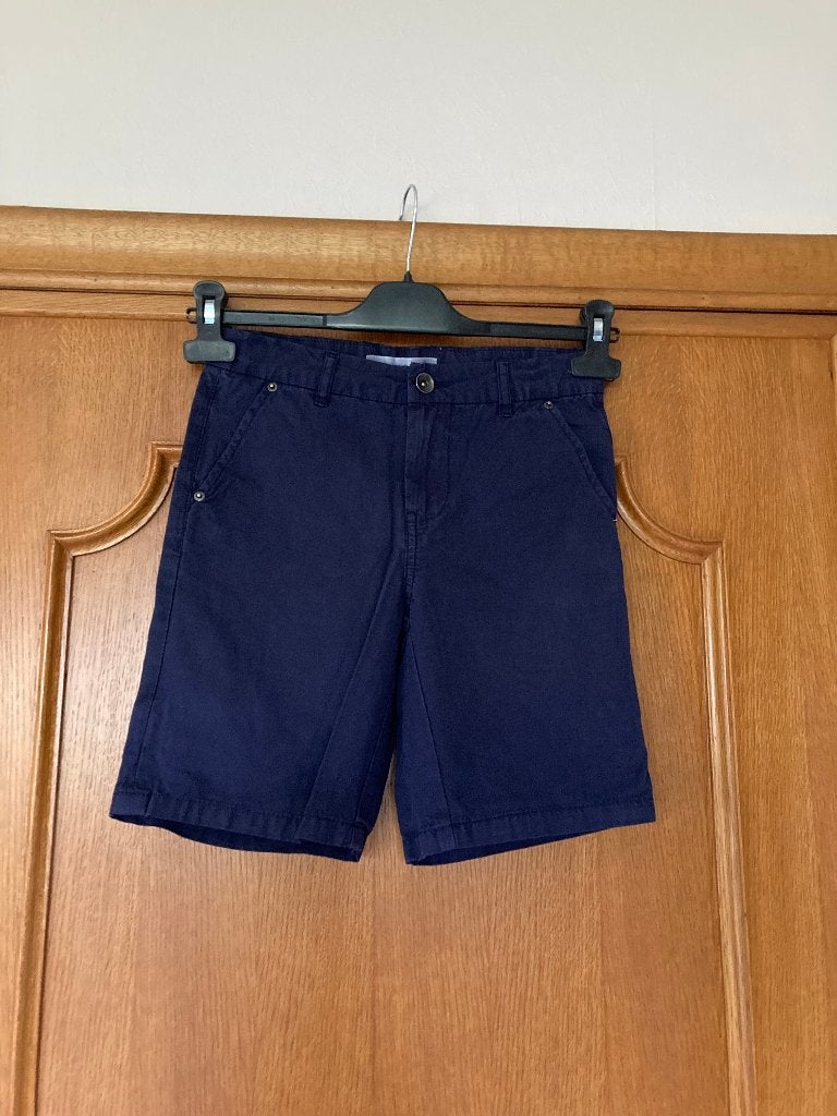 Donkerblauwe korte broek, CKS, maat 140, 10 jaar, Kinderen en Baby's, Broek, Cks, Ophalen of Verzenden, Zo goed als nieuw