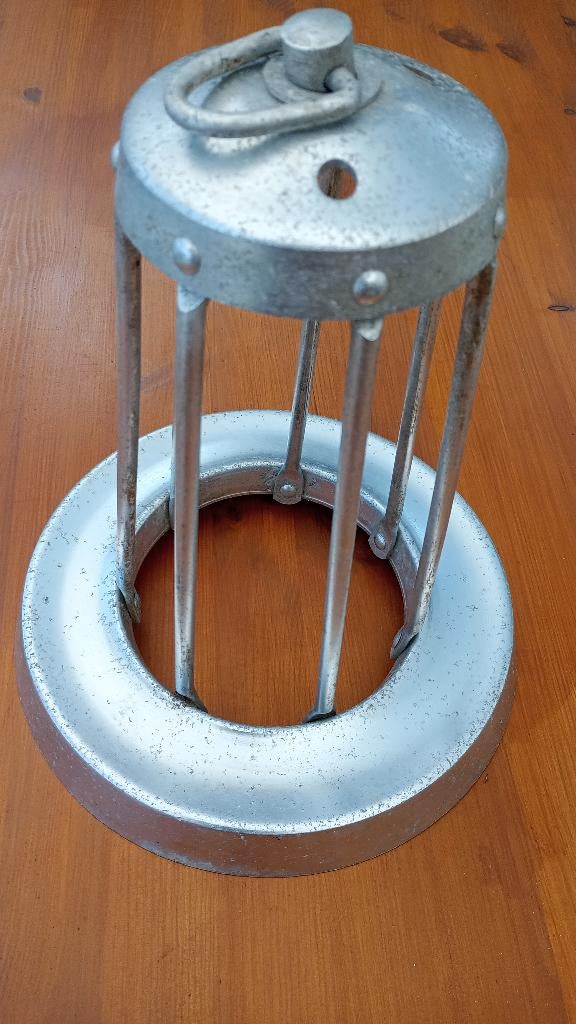 worstentoren beenhouwerij, Ophalen