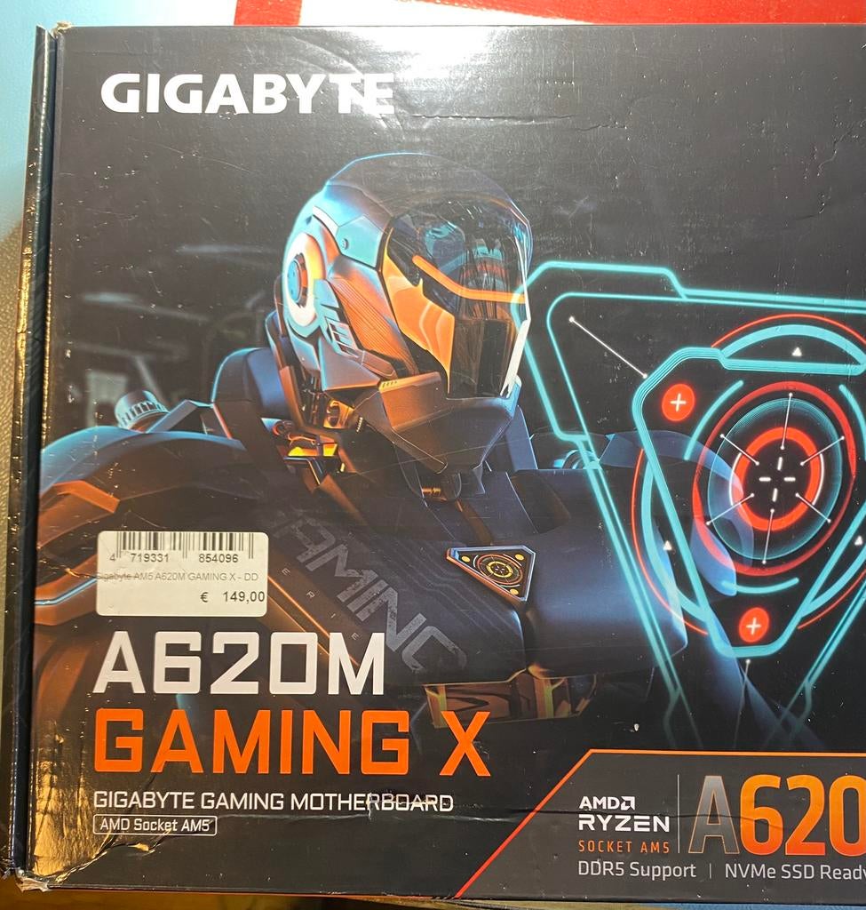 Gigabyte A620M Gaming C, Computers en Software, Moederborden, Ophalen of Verzenden, Gebruikt, AMD, DDR5