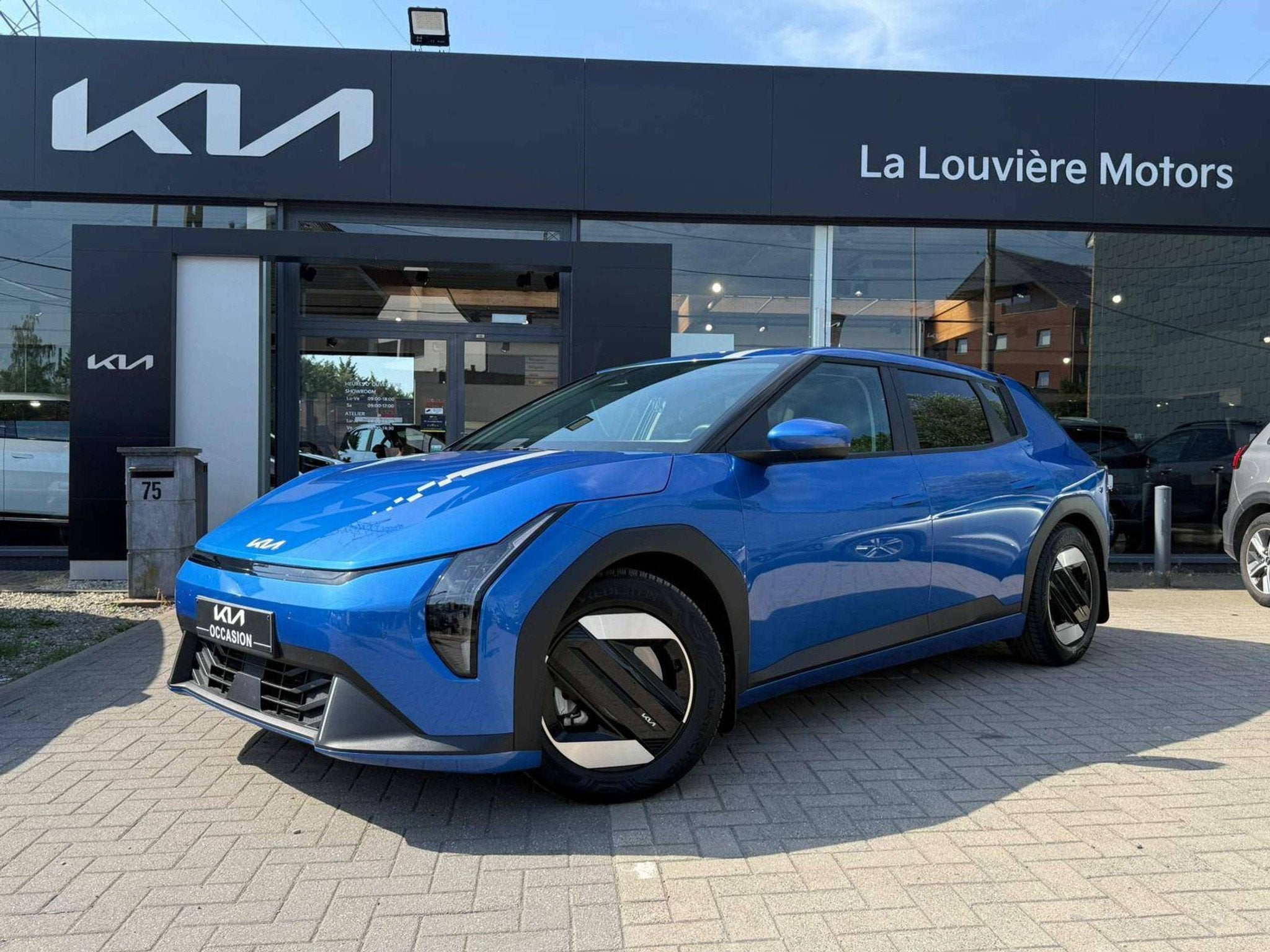 Kia EV4 EV4 81.4 kWh Business Plus Business Plus * CLIM * NA, Auto's, Gebruikt, Zwart, https://public.car-pass.be/vhr/b4c5eab0-2bbc-4747-a784-78b0f03b9543