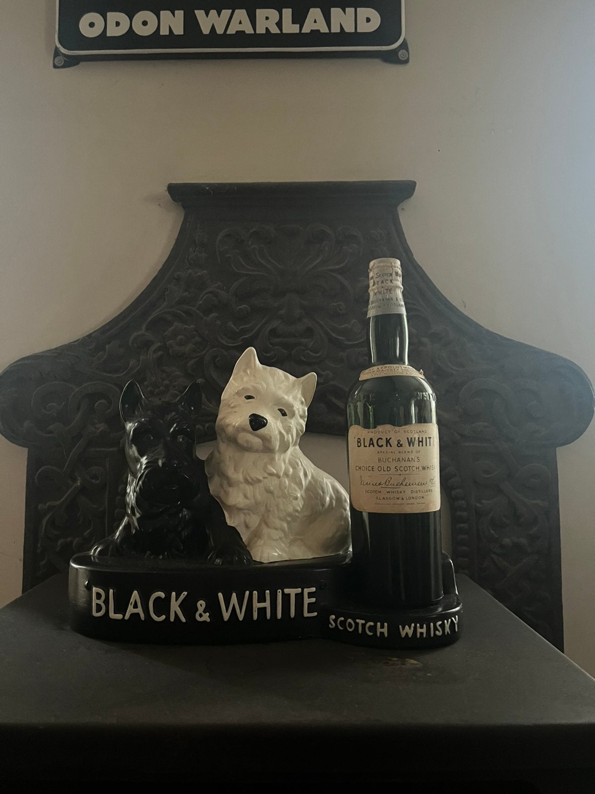 Black and white reclame beeld, Ophalen, Zo goed als nieuw