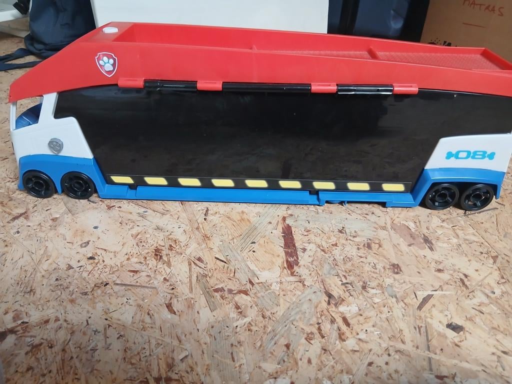 Paw patrol bus, Ophalen