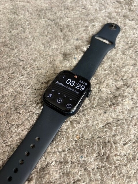 Apple Watch 8 - 41mm - Black, Informatique & Logiciels, Ordinateurs & Logiciels Autre, Enlèvement, Utilisé