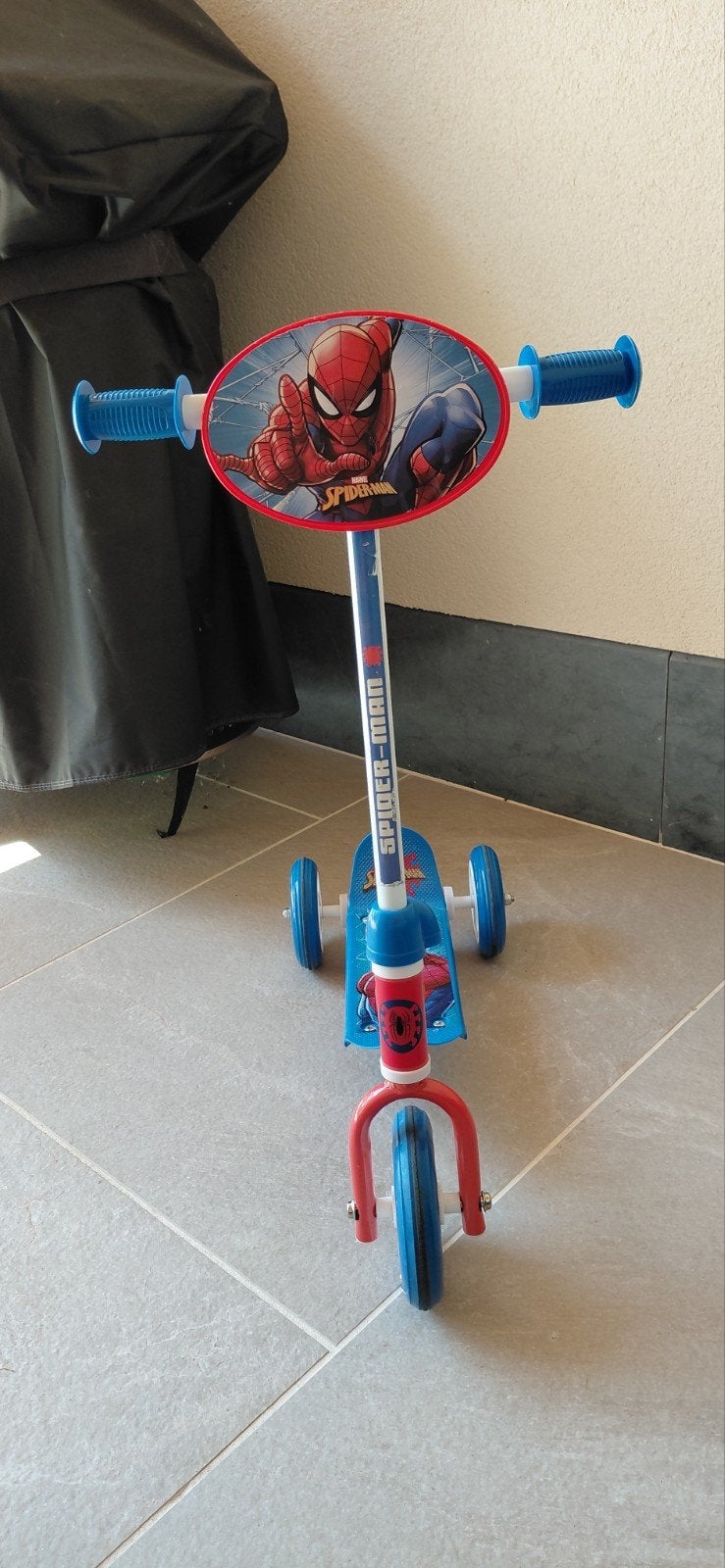 Kinderstep spiderman, Fietsen en Brommers, Steps, Ophalen, Zo goed als nieuw, Gewone step