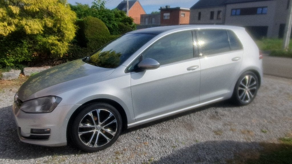 GOLF7 1.6tdi EURO6, Autos, Volkswagen, Argent ou Gris, Achat, 1321 kg, Euro 6