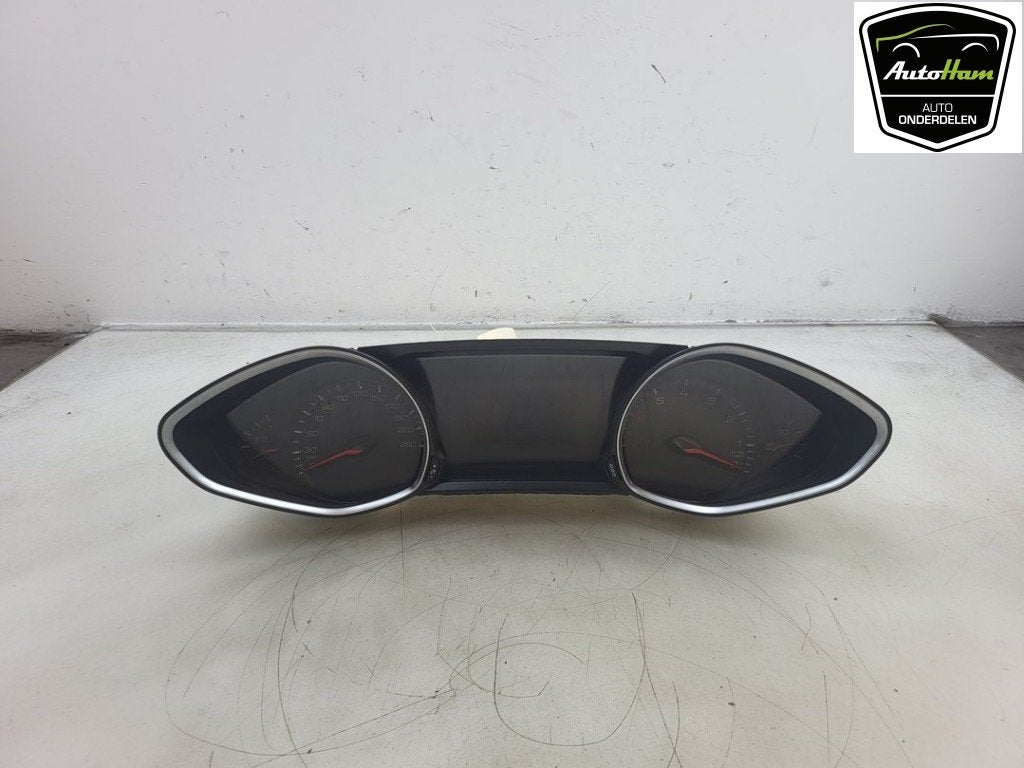 INSTRUMENTS DE BORD Peugeot 308 (L3 / L8 / LB / LH / LP), Kontakt-peugeot@peugeot.com, Utilisé, Peugeot Deutschland GmbH, Bahnhofsplatz
65423  Rüsselsheim, DE